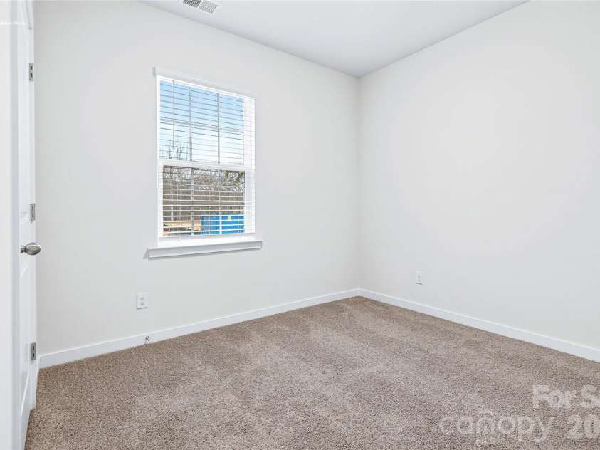 4640 Fanning Road, Hickory, NC 28602.  MLS# CAR4340283, YatesRealty ID 2739. 