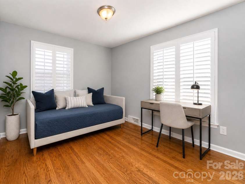 5012 Auburndale Road, Charlotte, NC 28205.  MLS# CAR4382826, YatesRealty ID 27390. 