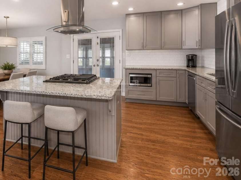 5012 Auburndale Road, Charlotte, NC 28205.  MLS# CAR4382826, YatesRealty ID 27390. 