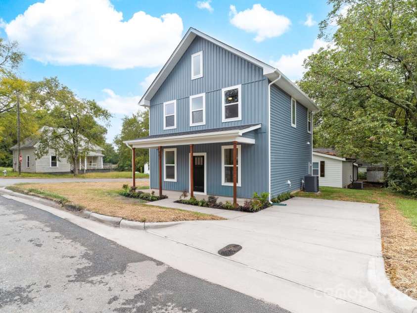 603 Calvary Street, Shelby, NC 28150.  MLS# CAR4277440, YatesRealty ID 27390. 