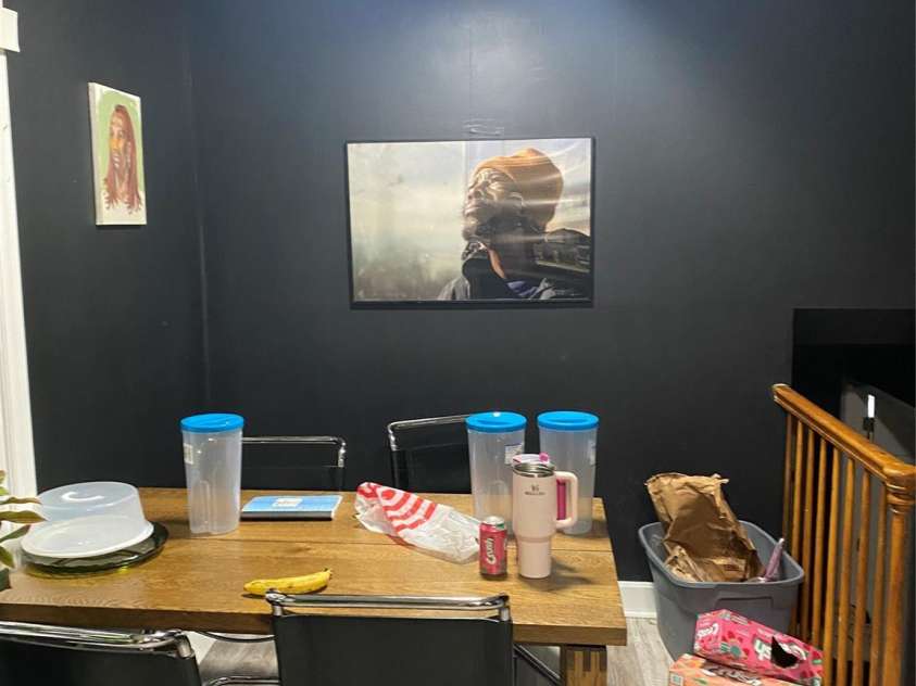 1615 Grovewood Drive, Charlotte, NC 28208.  MLS# CAR4251698, YatesRealty ID 27391. BreakfastMain