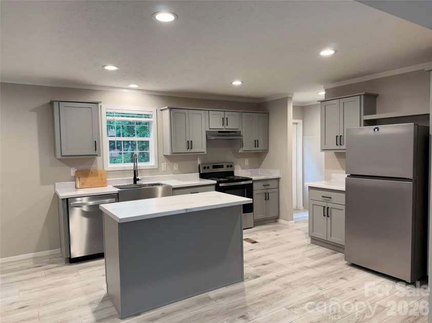 3912 SCOTT Road, Morganton, NC 28655.  MLS# CAR4379959, YatesRealty ID 27392. 