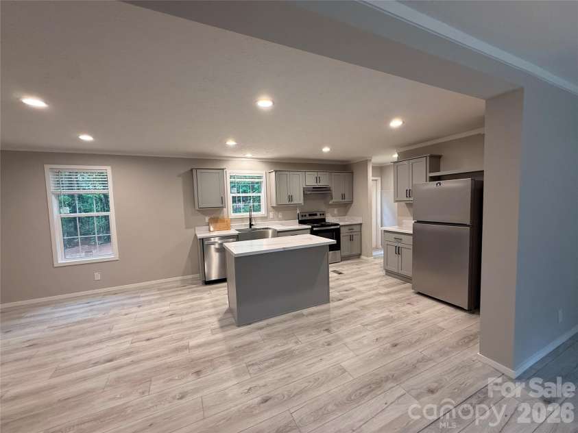 3912 SCOTT Road, Morganton, NC 28655.  MLS# CAR4379959, YatesRealty ID 27392. 