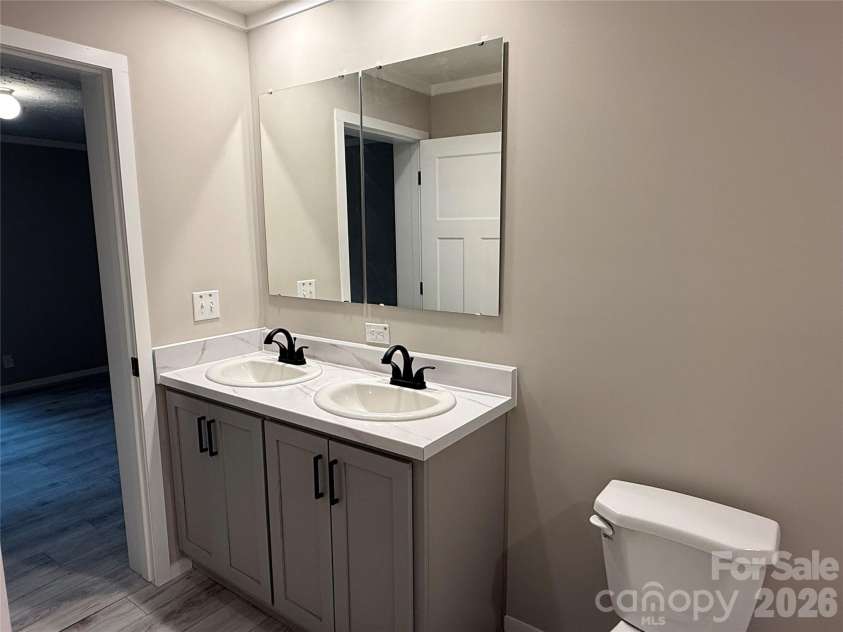 3912 SCOTT Road, Morganton, NC 28655.  MLS# CAR4379959, YatesRealty ID 27392. 