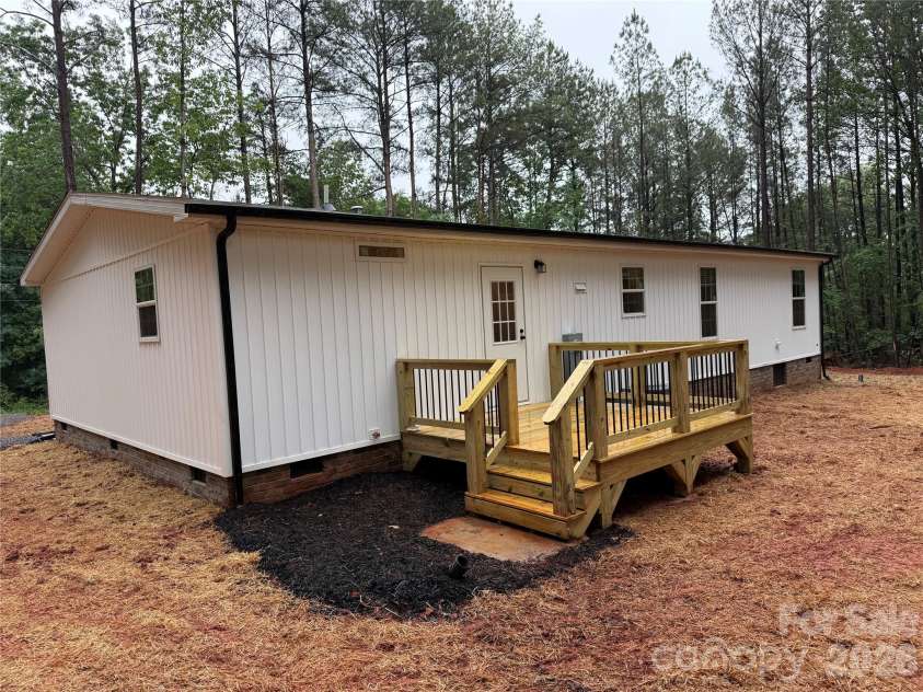 3912 SCOTT Road, Morganton, NC 28655.  MLS# CAR4379959, YatesRealty ID 27392. 