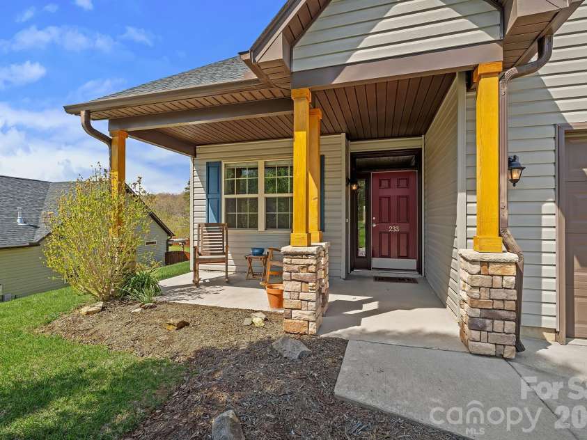 233 Water Leaf Drive, Weaverville, NC 28787.  MLS# CAR4369586, YatesRealty ID 27393. 