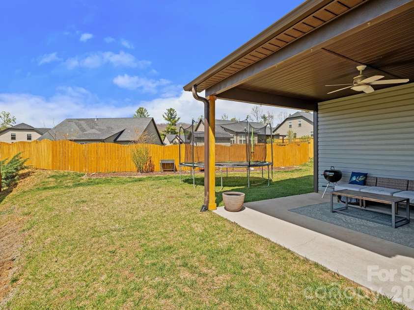 233 Water Leaf Drive, Weaverville, NC 28787.  MLS# CAR4369586, YatesRealty ID 27393. 