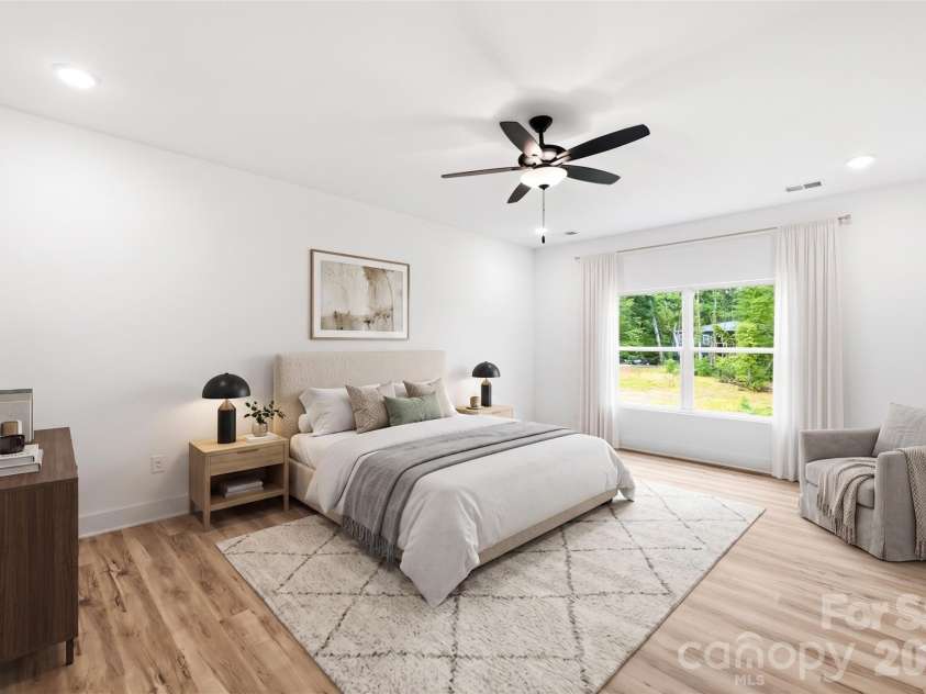 3272 Fairview Drive, Gastonia, NC 28052.  MLS# CAR4382427, YatesRealty ID 27395. Virtual staging