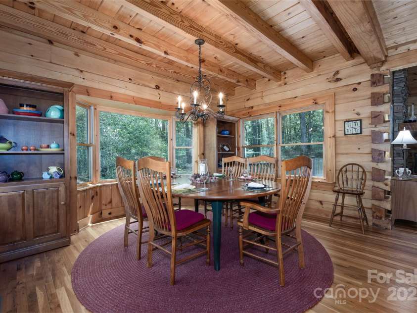 222 High Rock Vista, Sapphire, NC 28774.  MLS# CAR4283590, YatesRealty ID 27396. 