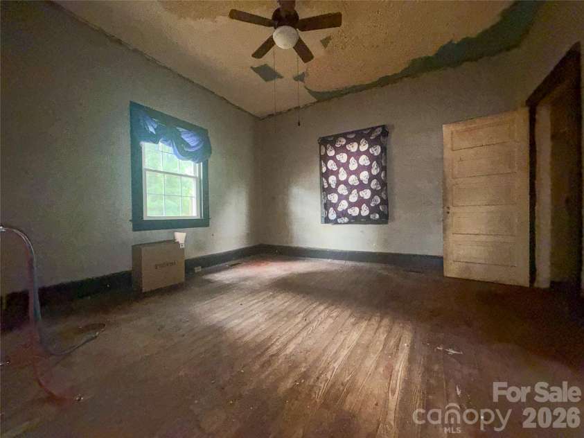 204 Madora Street, Mount Holly, NC 28120.  MLS# CAR4385940, YatesRealty ID 27397. 