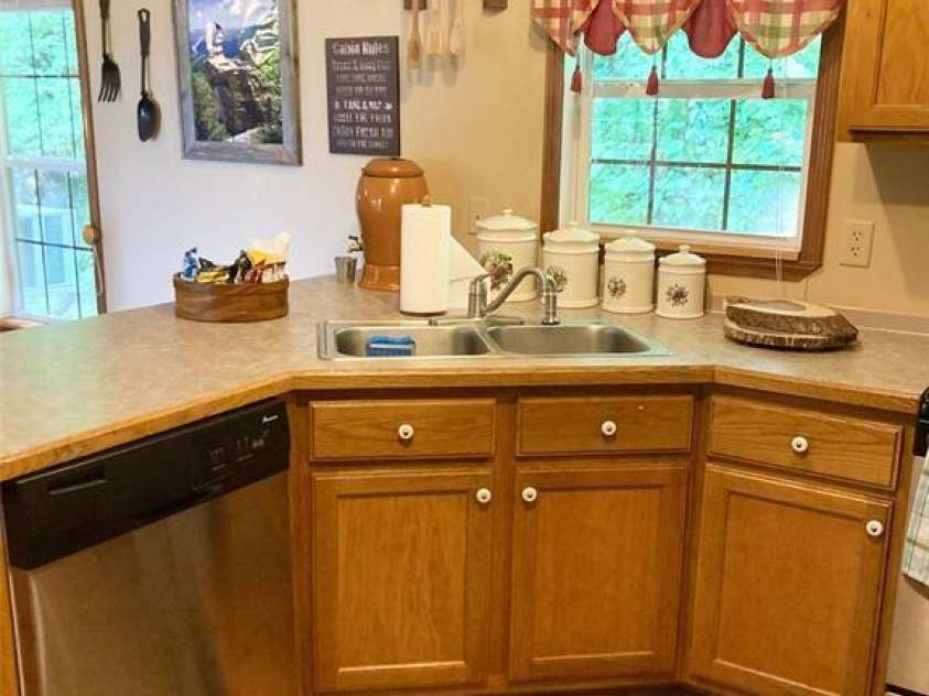 361 Boundary Trail, Maggie Valley, NC 28751.  MLS# CAR4307460, YatesRealty ID 274. 