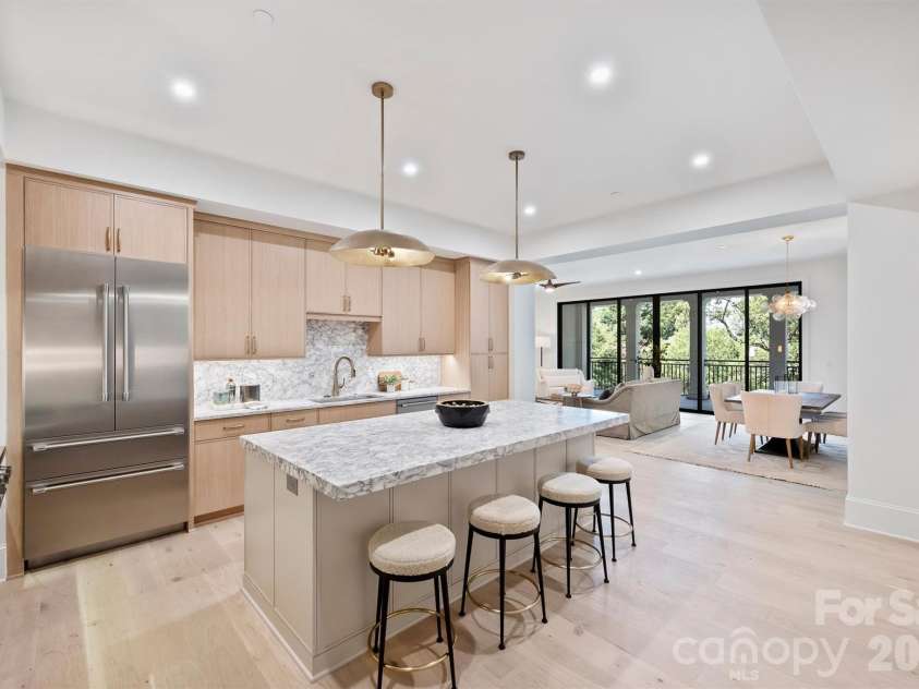 409 Queens Road, Charlotte, NC 28207.  MLS# CAR4409006, YatesRealty ID 274. 