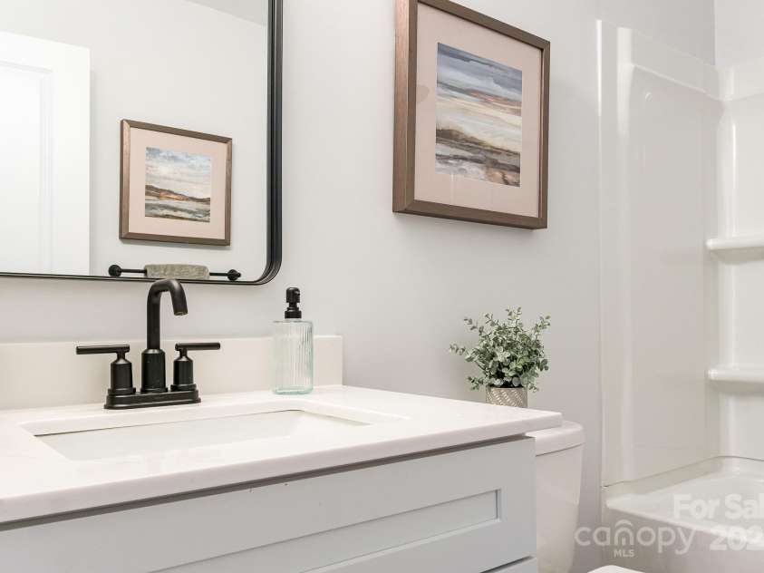 3016 Sadler Woods Lane, Charlotte, NC 28214.  MLS# CAR4210365, YatesRealty ID 2740. Quartz Countertops. Representative Photo