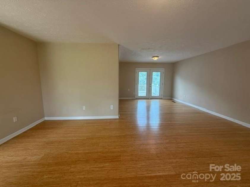 2205 Olde Well Road, Hudson, NC 28638.  MLS# CAR4284000, YatesRealty ID 27400. 