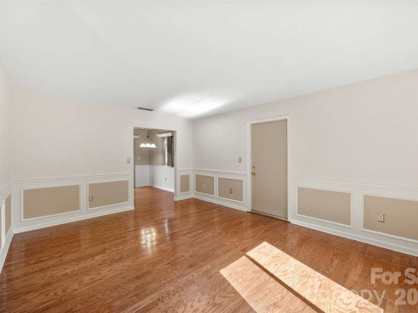 2606 Saddlewood Circle, Concord, NC 28027.  MLS# CAR4385806, YatesRealty ID 27400. 