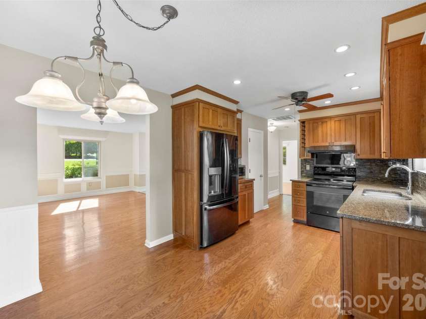 2606 Saddlewood Circle, Concord, NC 28027.  MLS# CAR4385806, YatesRealty ID 27400. 