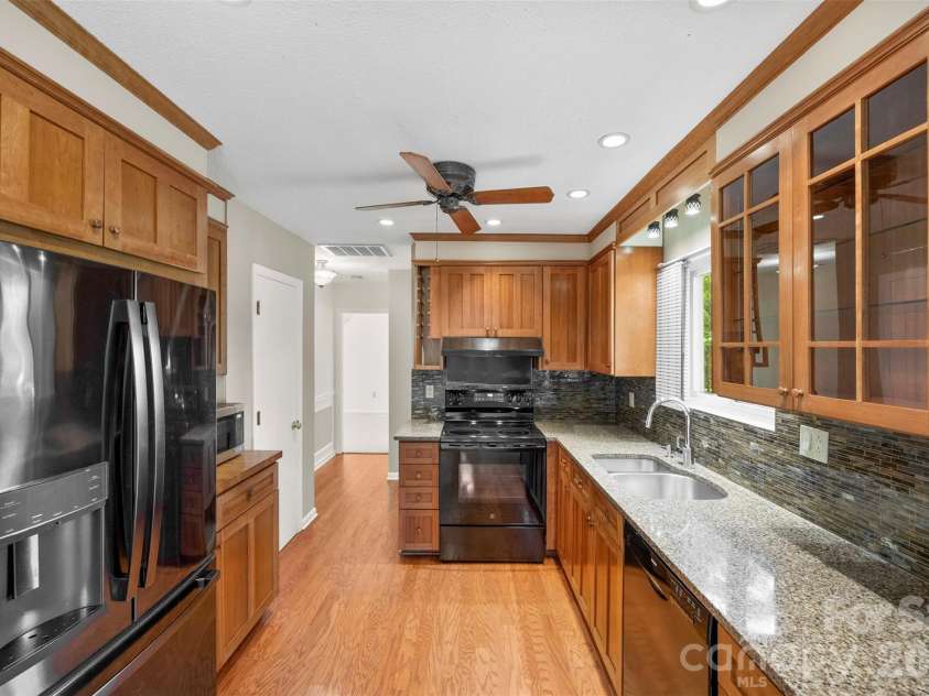 2606 Saddlewood Circle, Concord, NC 28027.  MLS# CAR4385806, YatesRealty ID 27400. 