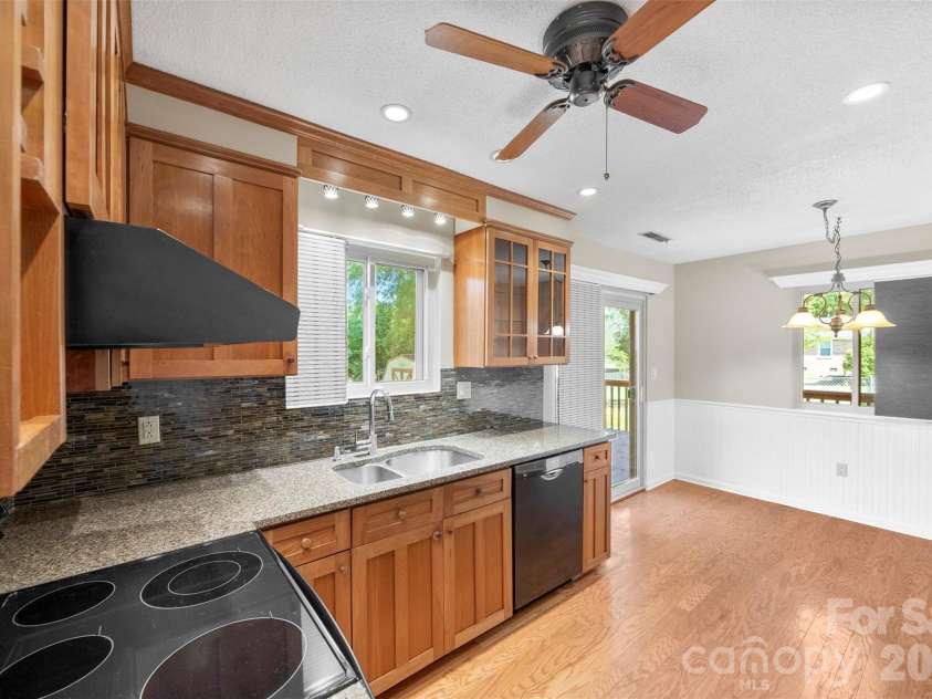 2606 Saddlewood Circle, Concord, NC 28027.  MLS# CAR4385806, YatesRealty ID 27400. 