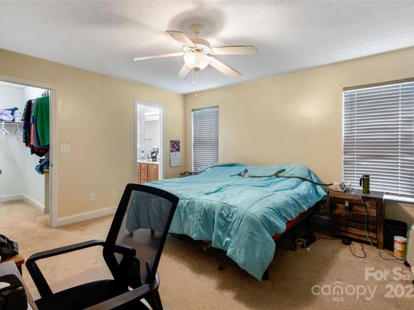 1198 Middleton Drive, Creedmoor, NC 27522.  MLS# CAR4283701, YatesRealty ID 27401. 