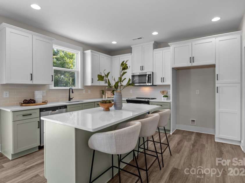 1681 Woolie Road, Lincolnton, NC 28092.  MLS# CAR4284051, YatesRealty ID 27403. 