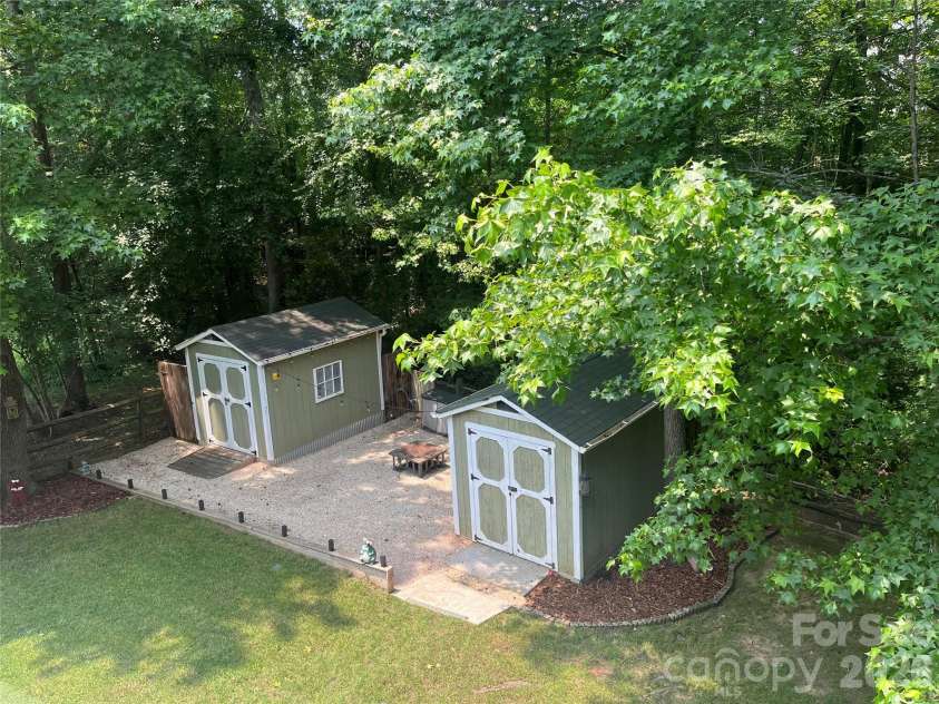 829 Savannah Place Drive, Fort Mill, SC 29715.  MLS# CAR4381436, YatesRealty ID 27403. 
