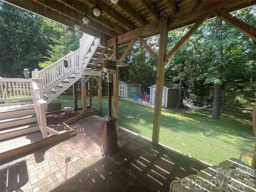 829 Savannah Place Drive, Fort Mill, SC 29715.  MLS# CAR4381436, YatesRealty ID 27403. 