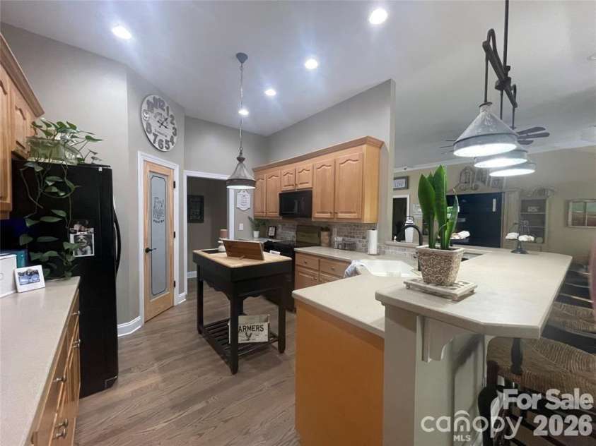 829 Savannah Place Drive, Fort Mill, SC 29715.  MLS# CAR4411715, YatesRealty ID 27403. 