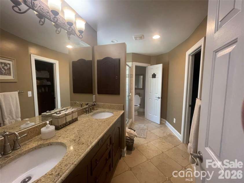 829 Savannah Place Drive, Fort Mill, SC 29715.  MLS# CAR4411715, YatesRealty ID 27403. 