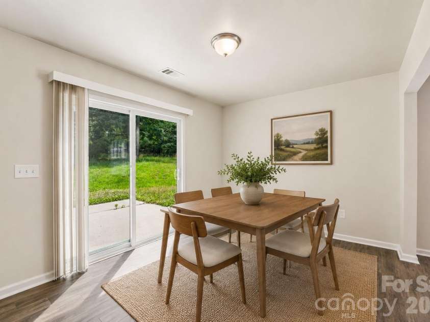 5904 Leawood Run Court, Charlotte, NC 28269.  MLS# CAR4385847, YatesRealty ID 27406. Virtually staged.