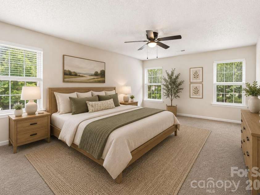 5904 Leawood Run Court, Charlotte, NC 28269.  MLS# CAR4385847, YatesRealty ID 27406. Virtually staged.