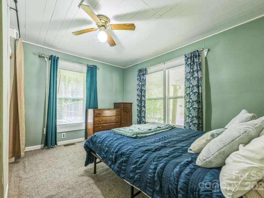 12730 Highway 19W Highway, Bryson City, NC 28713.  MLS# CAR4281602, YatesRealty ID 27407. 