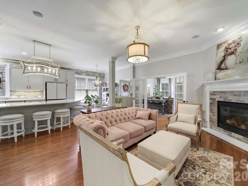 905 Stratford Run Drive, Fort Mill, SC 29708.  MLS# CAR4376445, YatesRealty ID 27407. 