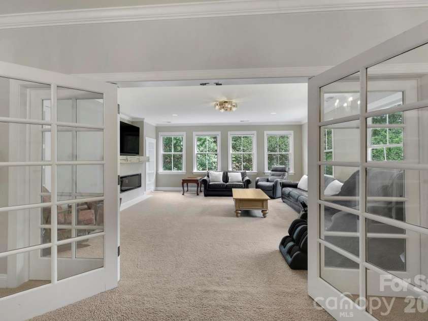 905 Stratford Run Drive, Fort Mill, SC 29708.  MLS# CAR4376445, YatesRealty ID 27407. 