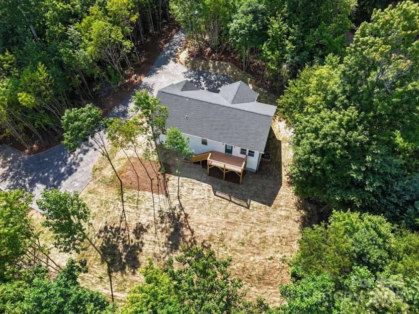 72 Carolyn Drive, Candler, NC 28715.  MLS# CAR4275453, YatesRealty ID 27408. 