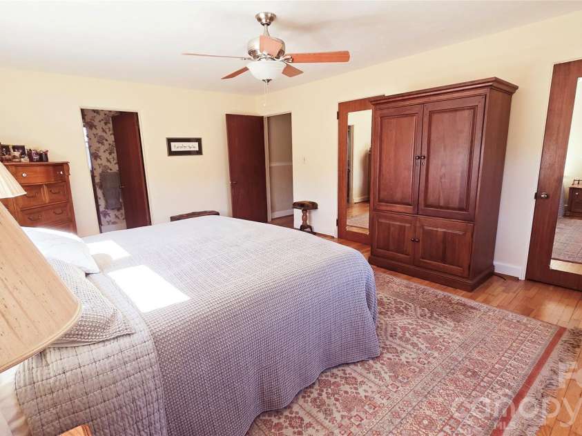 53 Dewees Drive, Sylva, NC 28779.  MLS# CAR4340336, YatesRealty ID 2741. 