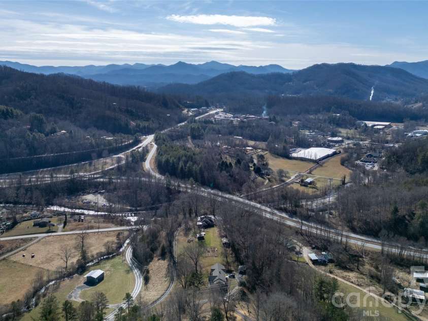53 Dewees Drive, Sylva, NC 28779.  MLS# CAR4340336, YatesRealty ID 2741. 