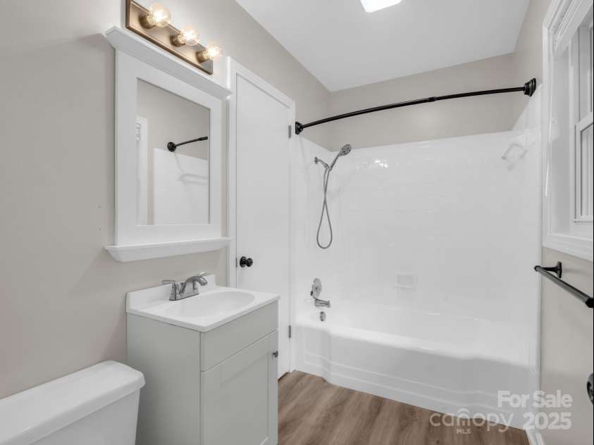 128 Woodland Avenue, Forest City, NC 28043.  MLS# CAR4283755, YatesRealty ID 27410. 