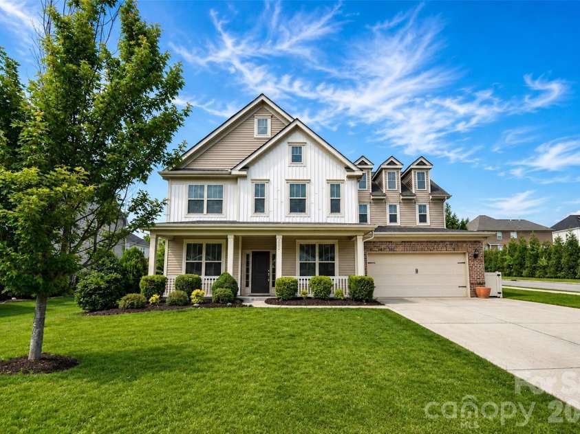 2654 Treeline Drive, Concord, NC 28027.  MLS# CAR4386436, YatesRealty ID 27410. 