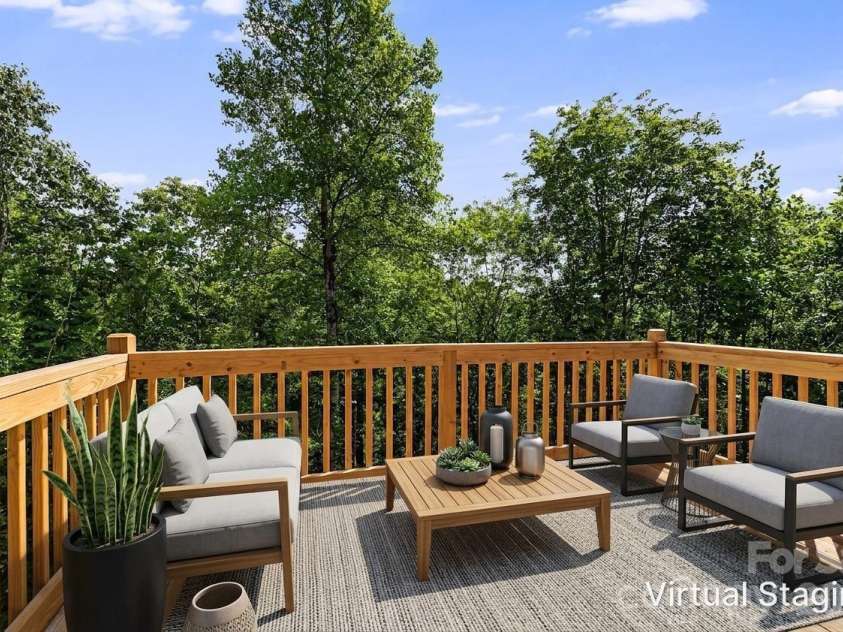 69 Quiet Woods Drive, Leicester, NC 28748.  MLS# CAR4381773, YatesRealty ID 27411. 