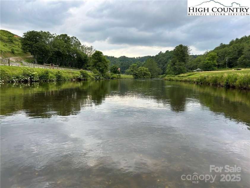 972 Deep Ford Road, Lansing, NC 28643.  MLS# CAR4284223, YatesRealty ID 27411. 