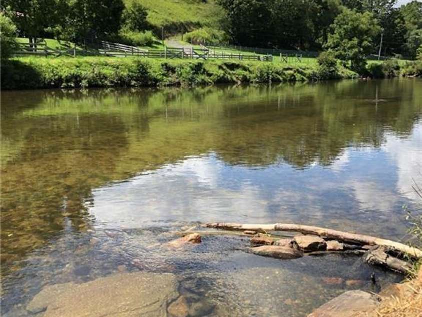 972 Deep Ford Road, Lansing, NC 28643.  MLS# CAR4284223, YatesRealty ID 27411. 