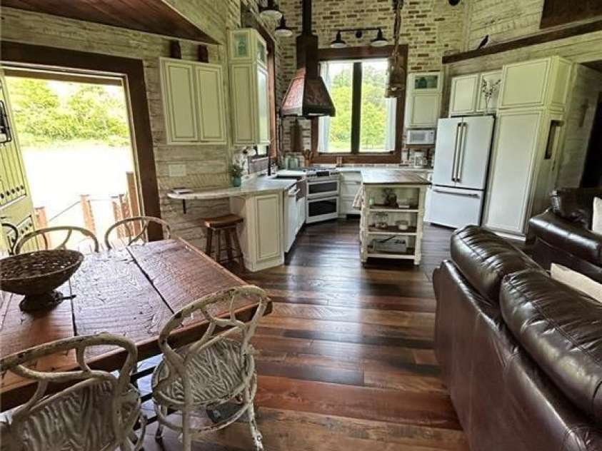 972 Deep Ford Road, Lansing, NC 28643.  MLS# CAR4284223, YatesRealty ID 27411. 