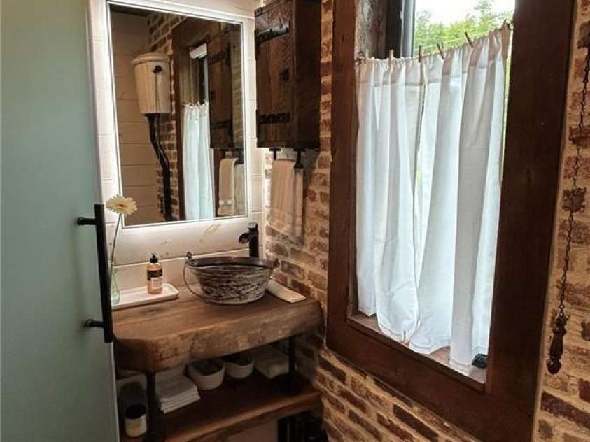 972 Deep Ford Road, Lansing, NC 28643.  MLS# CAR4284223, YatesRealty ID 27411. 