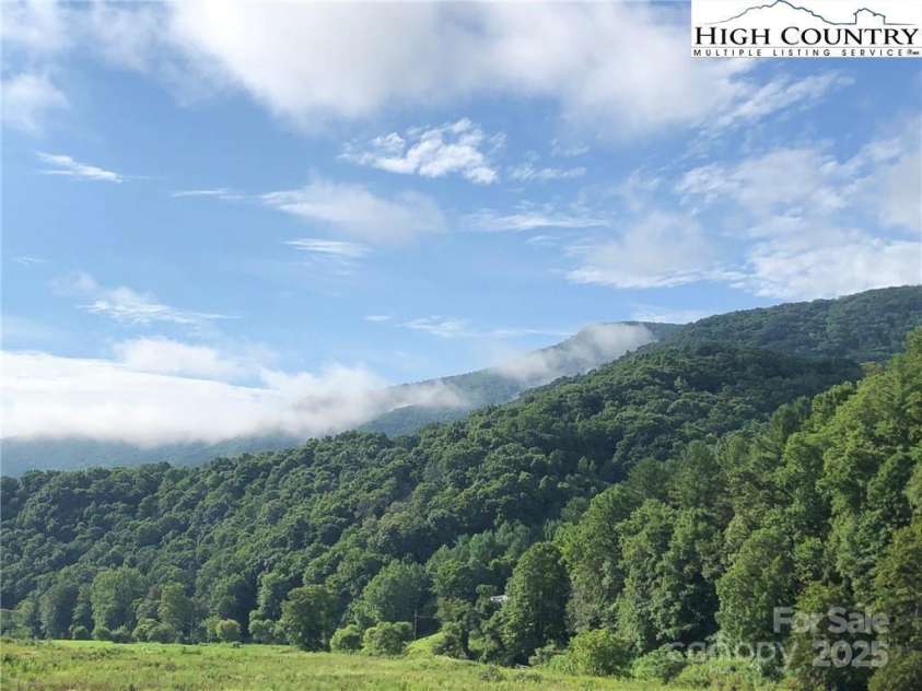 972 Deep Ford Road, Lansing, NC 28643.  MLS# CAR4284223, YatesRealty ID 27411. 