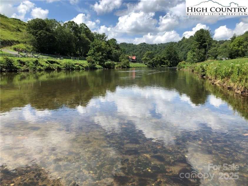 972 Deep Ford Road, Lansing, NC 28643.  MLS# CAR4284223, YatesRealty ID 27411. 