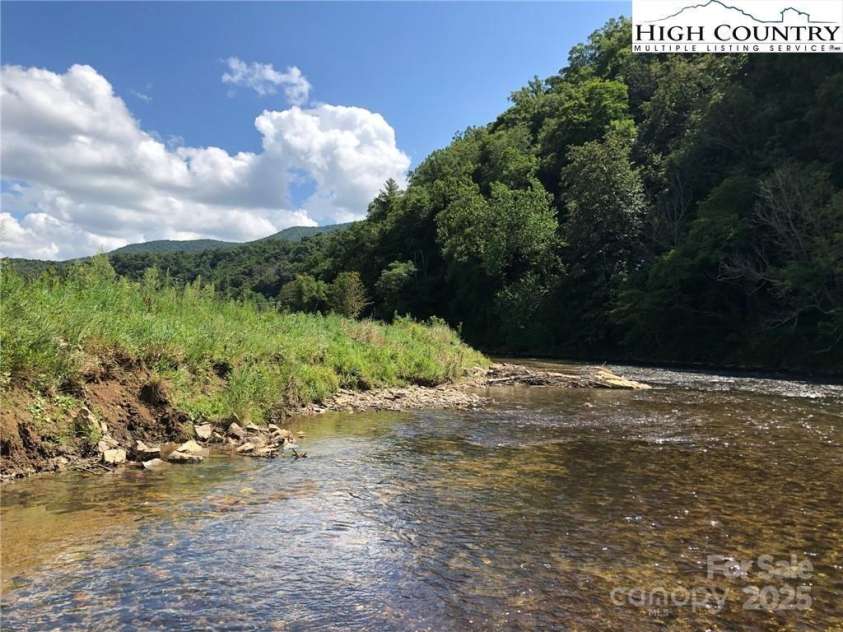 972 Deep Ford Road, Lansing, NC 28643.  MLS# CAR4284223, YatesRealty ID 27411. 