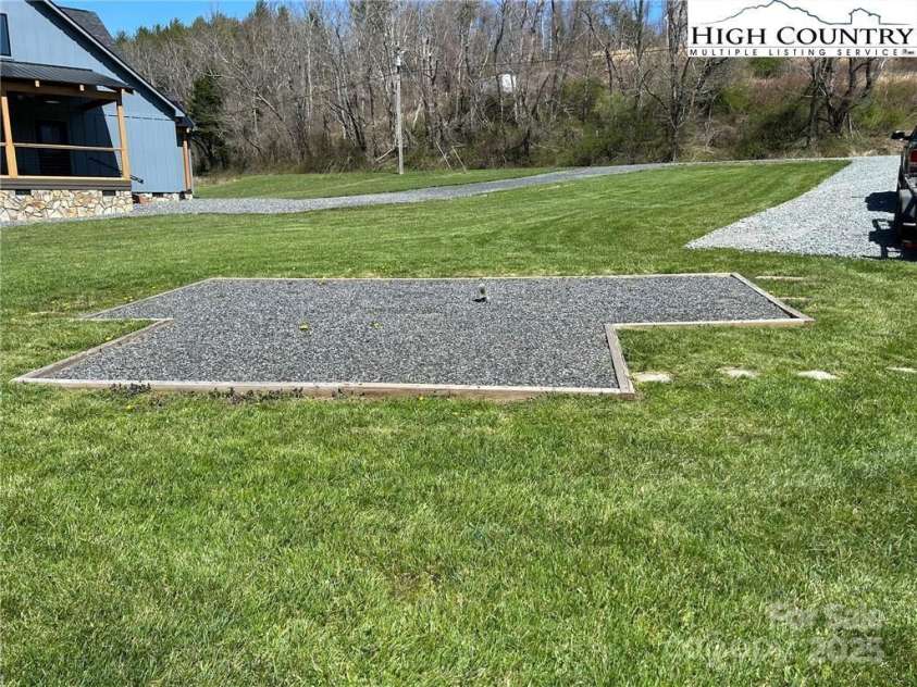 972 Deep Ford Road, Lansing, NC 28643.  MLS# CAR4284223, YatesRealty ID 27411. 