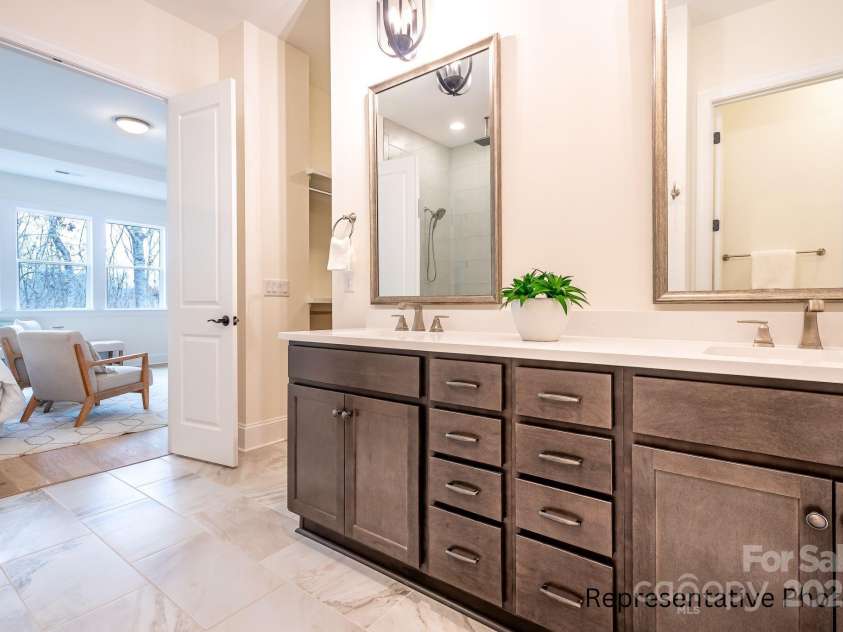 121 Davidson Springs Drive, Mooresville, NC 28115.  MLS# CAR4283721, YatesRealty ID 27413. 