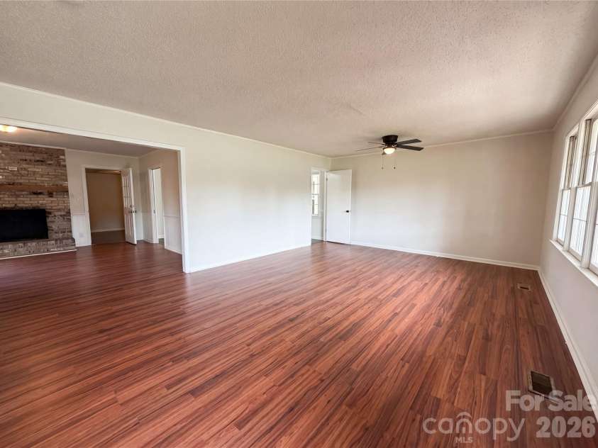 814 Charles Road, Shelby, NC 28152.  MLS# CAR4381007, YatesRealty ID 27413. 