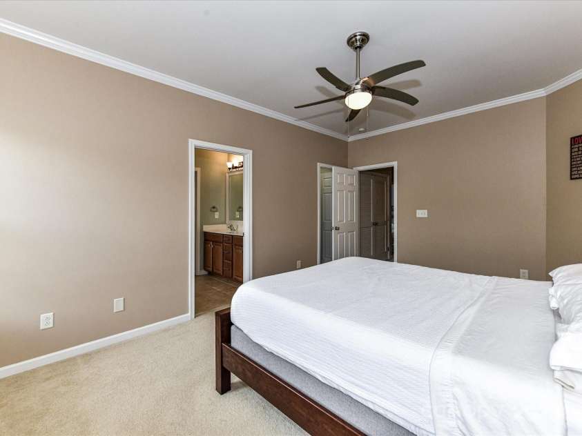 756 Naramore Street, Davidson, NC 28036.  MLS# CAR4284333, YatesRealty ID 27414. 